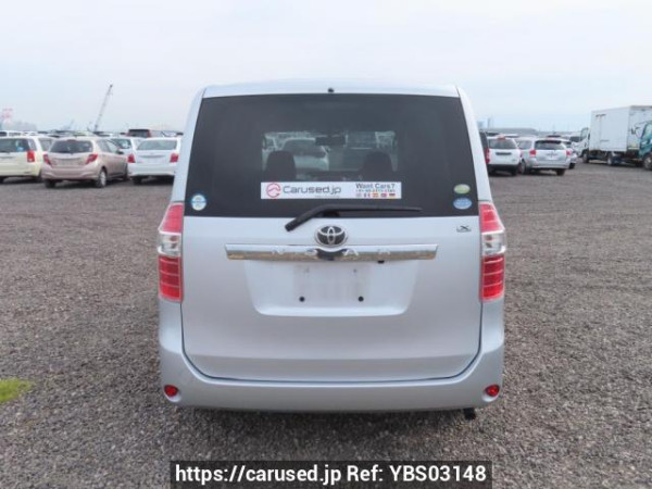 Used 2008 AT toyota noah ZRR70G Image[5]