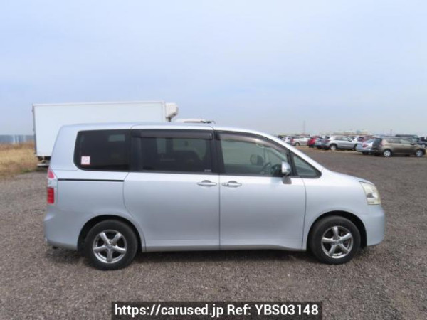 Used 2008 AT toyota noah ZRR70G Image[7]