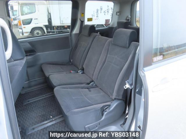 Used 2008 AT toyota noah ZRR70G Image[20]