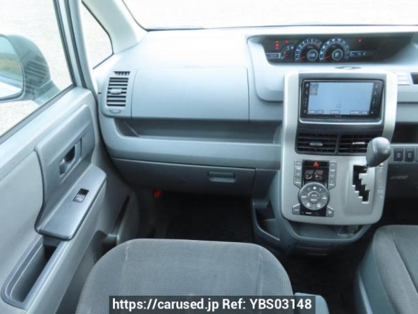 Used 2008 AT toyota noah ZRR70G Image[25]