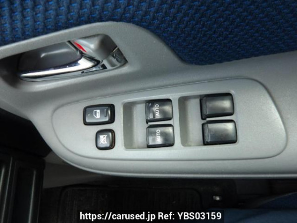 Used 2004 AT toyota sienta NCP81G Image[28]