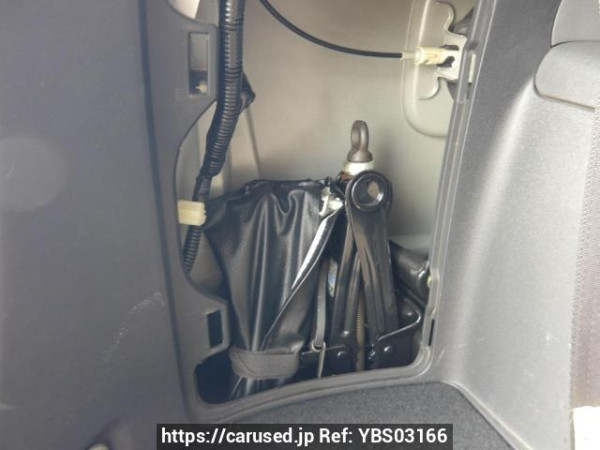 Used 2003 AT toyota wish ZNE10G Image[44]