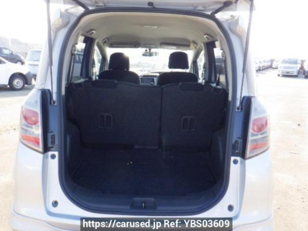 Used 2005 AT toyota ractis NCP100 Image[8]