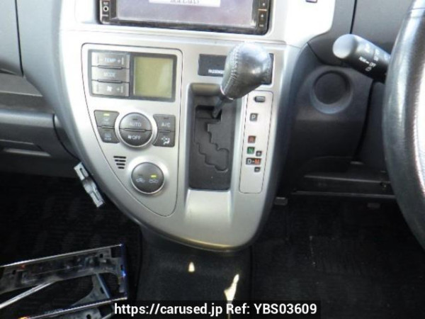 Used 2005 AT toyota ractis NCP100 Image[22]