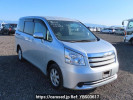 Toyota Noah ZRR70G