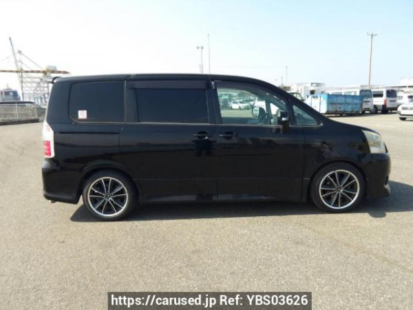 Used 2007 AT toyota noah ZRR70W Image[7]
