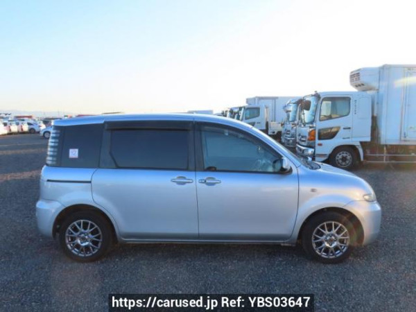 Used 2005 AT toyota sienta NCP81G Image[7]