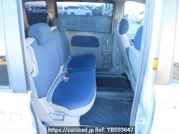 Used 2005 AT toyota sienta NCP81G Image[18]
