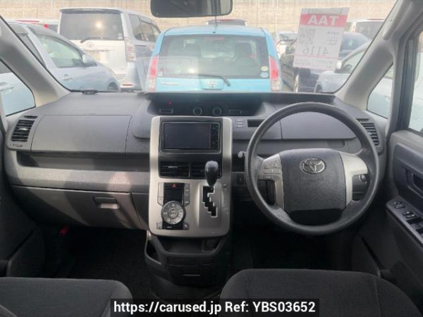 Used 2009 AT toyota noah ZRR70G Image[13]