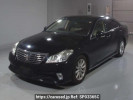 Toyota Crown GRS200