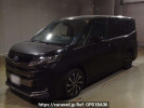 Toyota Noah ZWR90W