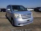 Toyota Noah ZRR70G