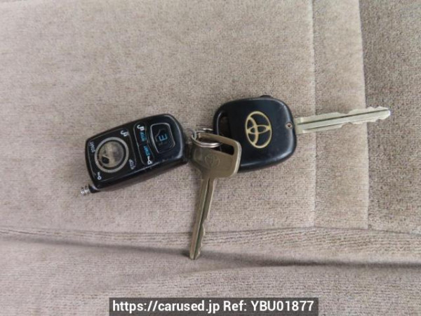 Used 1999 AT toyota granvia VCH10W Image[35]