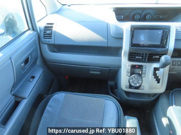 Used 2007 AT toyota noah ZRR70G Image[25]