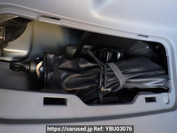 Used 2005 AT toyota noah AZR60G Image[39]