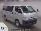 Toyota Regiusace Van KDH200V