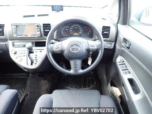 Used 2003 AT toyota wish ZNE10G Image[16]