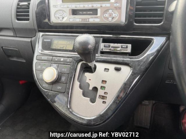 Used 2007 AT toyota wish ZNE10G Image[13]