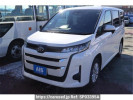 Toyota Noah MZRA95W