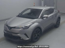 Toyota C-HR ZYX10