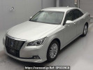 Toyota Crown Hybrid AWS210