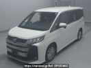 Toyota Noah MZRA90W
