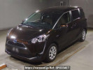Toyota Sienta NHP170G