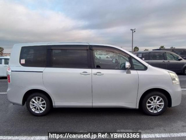 Used 2008 AT toyota noah ZRR70G Image[7]