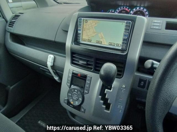 Used 2008 AT toyota noah ZRR70G Image[22]