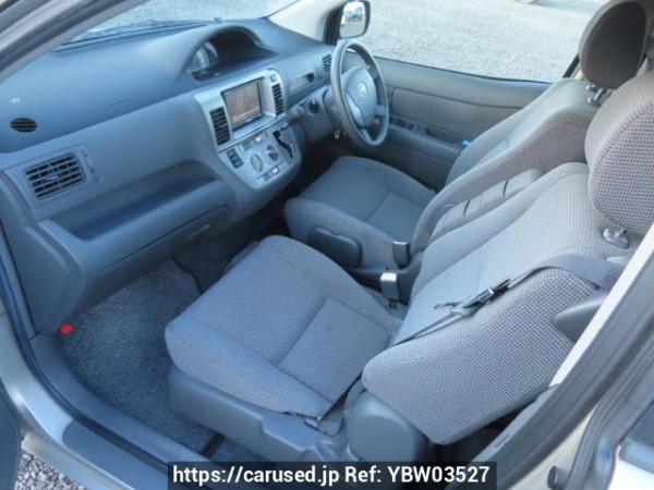 Used 2004 AT toyota raum NCZ20 Image[15]