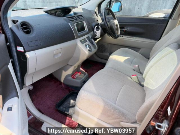 Used 2009 AT toyota passo-sette M502E Image[7]