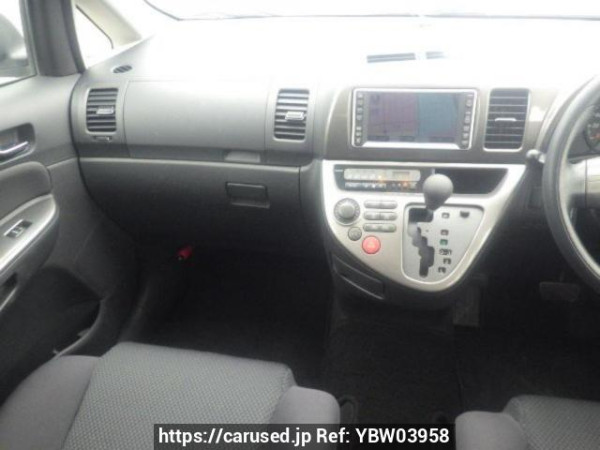 Used 2003 AT toyota wish ZNE10G Image[17]