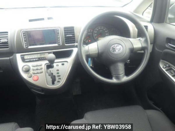 Used 2003 AT toyota wish ZNE10G Image[18]