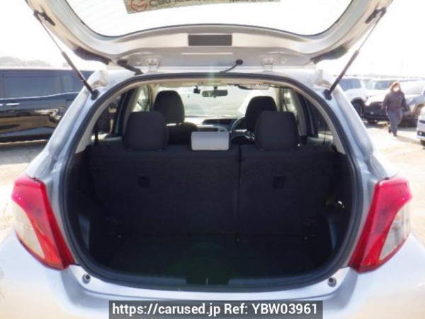 Used 2013 AT toyota vitz NSP130 Image[8]