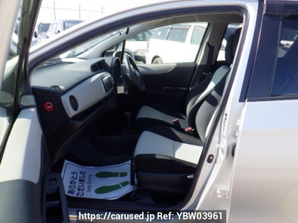 Used 2013 AT toyota vitz NSP130 Image[12]