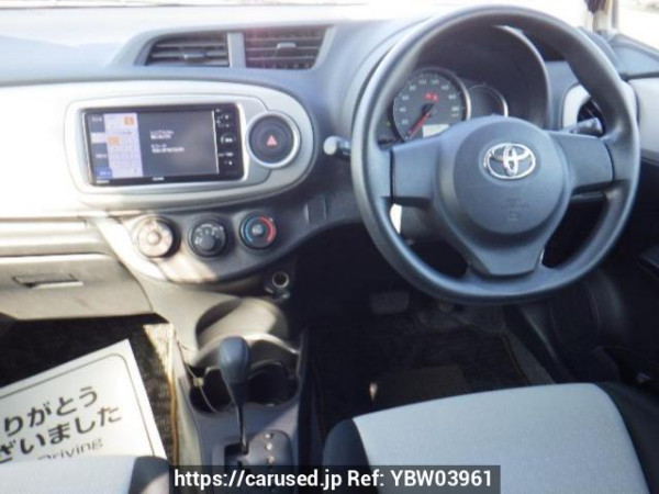 Used 2013 AT toyota vitz NSP130 Image[17]