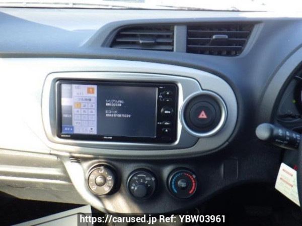Used 2013 AT toyota vitz NSP130 Image[18]