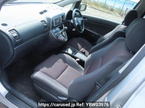 Used 2005 AT toyota wish ZNE10G Image[16]
