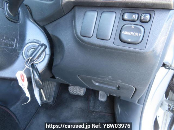 Used 2005 AT toyota wish ZNE10G Image[27]