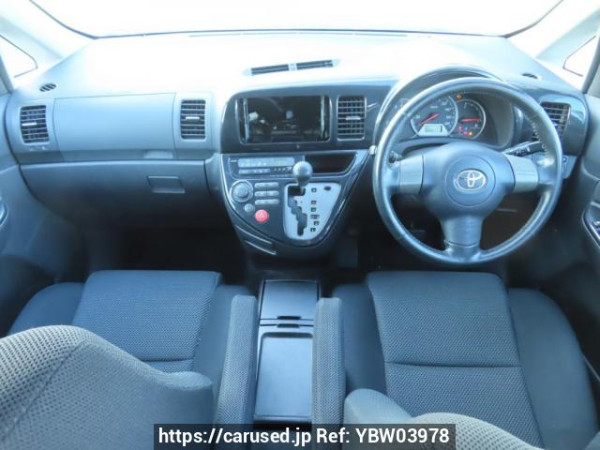 Used 2005 AT toyota wish ZNE10G Image[21]