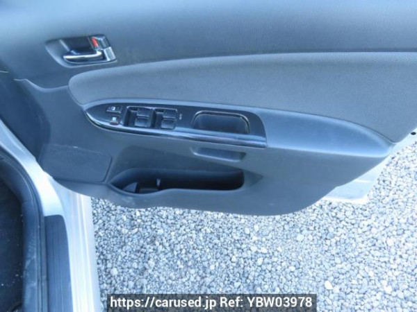 Used 2005 AT toyota wish ZNE10G Image[32]