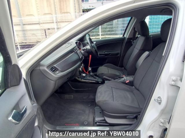 Used 2013 AT alfa-romeo giulietta 940141 Image[14]