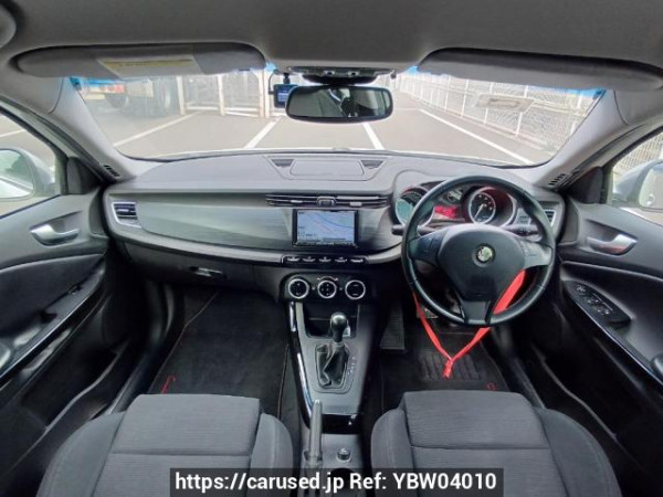 Used 2013 AT alfa-romeo giulietta 940141 Image[17]