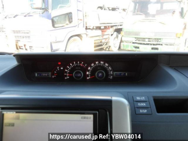 Used 2009 AT toyota voxy ZRR70W Image[21]