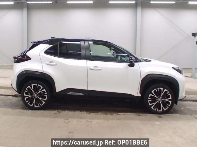 Buy Used 2025 Toyota YARIS CROSS MXPB10 (OP01BBE6) - Carused.jp