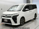 Toyota Voxy ZRR80W