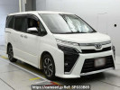 Toyota Voxy ZRR80W