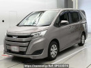 Toyota Noah ZRR80G