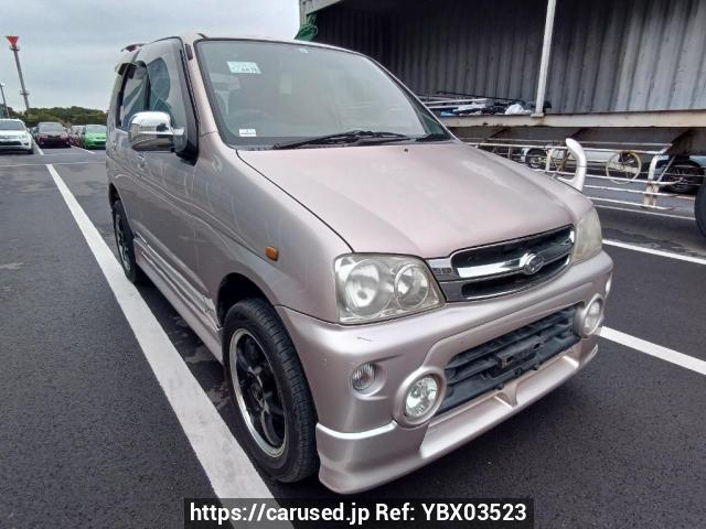 Comprar usado 2002 Daihatsu Terios Kid J131G (YBX03523) - Carused.jp