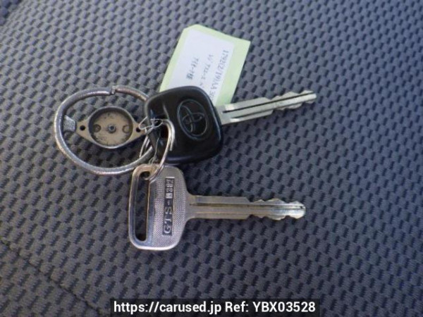 Used 2006 MT toyota regiusace-van KDH205V Image[16]